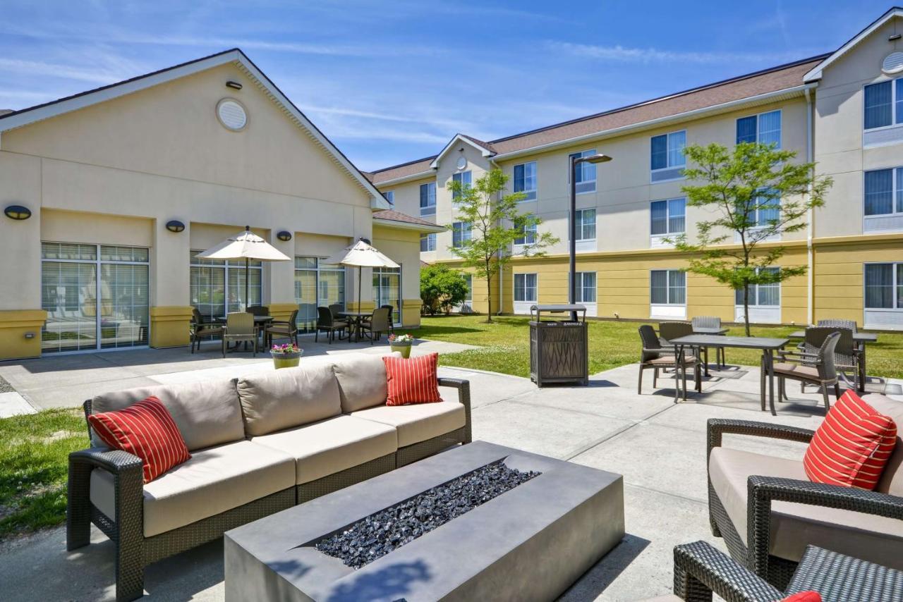 The Homewood Suites By Hilton Ithaca Exterior foto